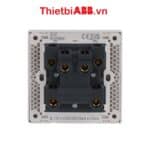 Mặt sau của Công tắc 2 cực 32A ABB có đèn báo Neon 2TCZ171013R0090